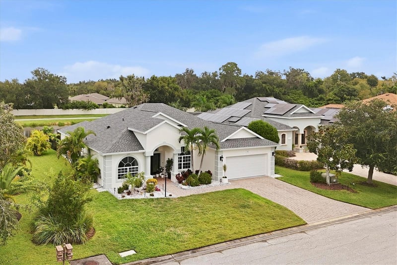 5847 Lexington Dr, Parrish, FL 34219