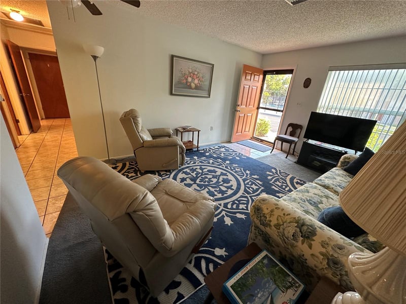 6176 Chesham Dr #8, New Port Richey, FL 34653