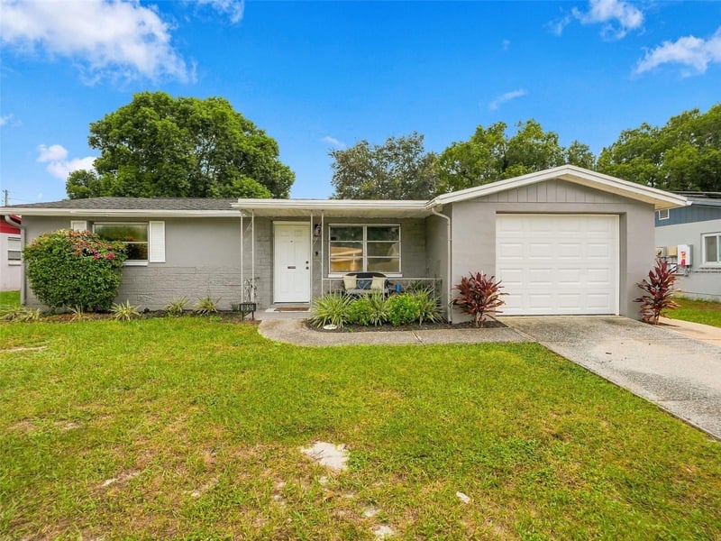 9850 Richwood Ln, Port Richey, FL 34668