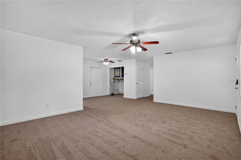12641 116th Ln, Seminole, FL 33778