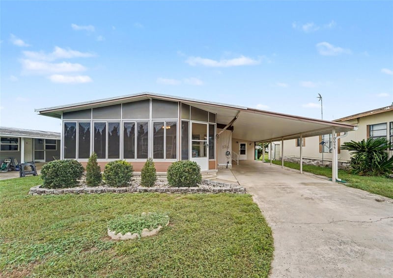 10055 Collingwood Ave, Dade City, FL 33525