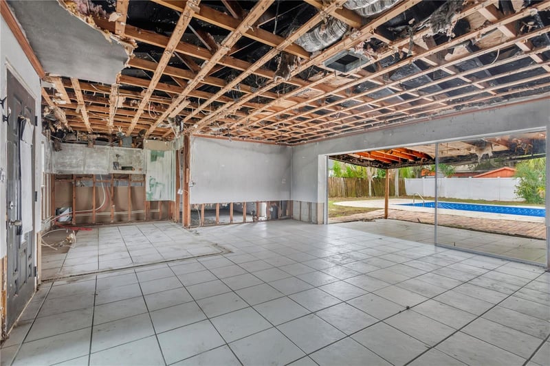 6320 Fairway Blvd, Apollo Beach, FL 33572