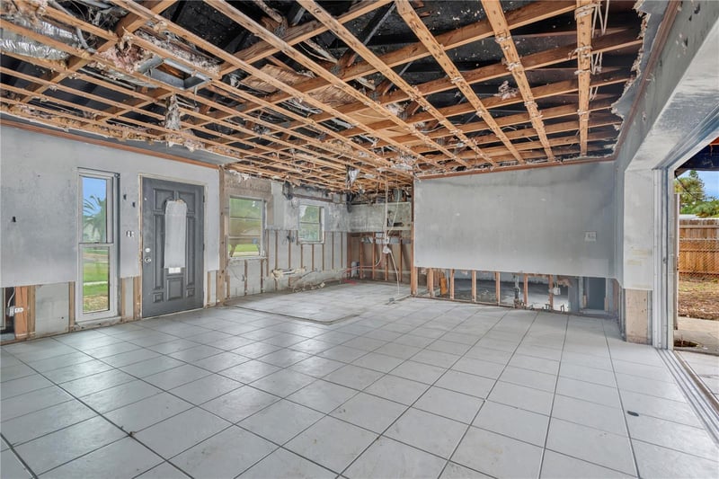 6320 Fairway Blvd, Apollo Beach, FL 33572