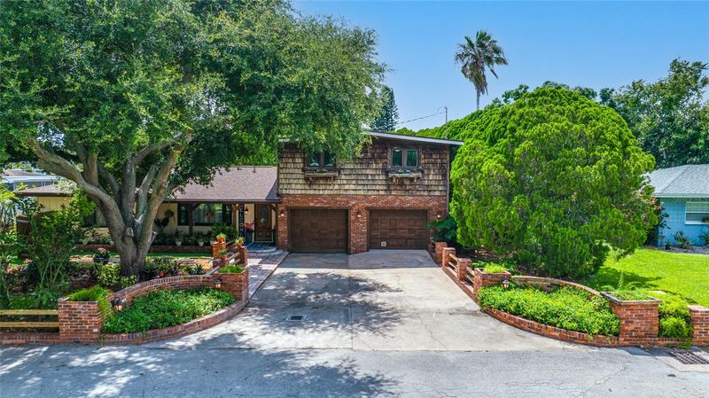 1488 Laconia Dr E, Clearwater, FL 33764