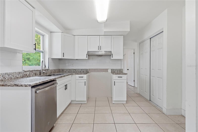 6639 Sandra Dr, Port Richey, FL 34668