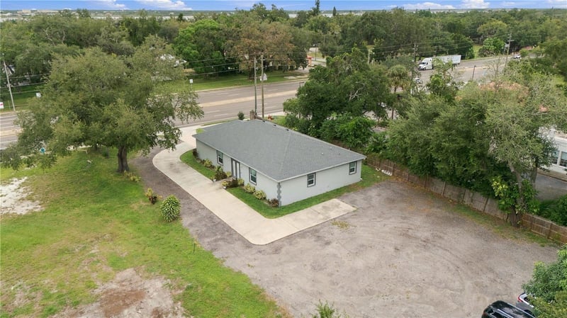 1710 Manatee Ave E, Bradenton, FL 34208