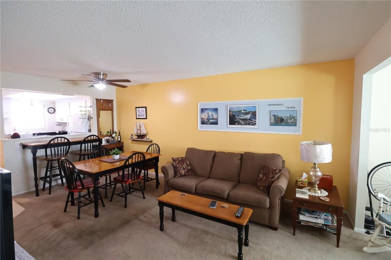 4206 Heron Way #B305, Bradenton, FL 34205