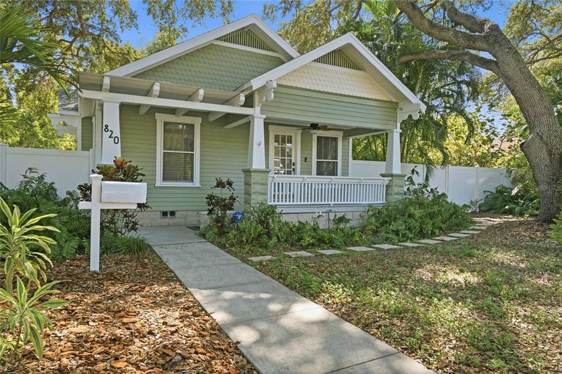 820 9th Ave S, St Petersburg, FL 33701