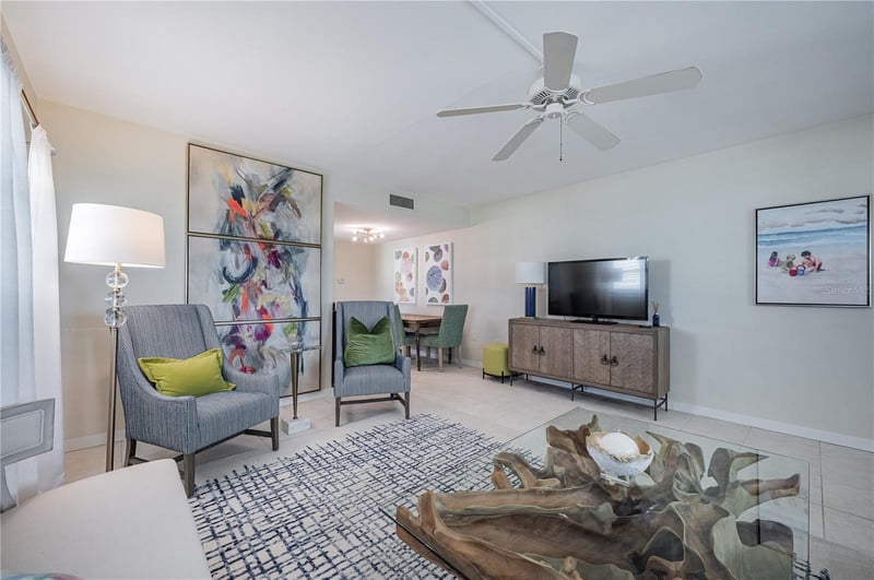 6111 2nd St E #16, St Pete Beach, FL 33706