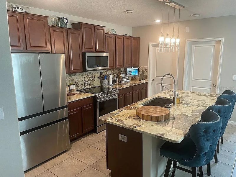 5112 Brickwood Rise Dr, Wimauma, FL 33598