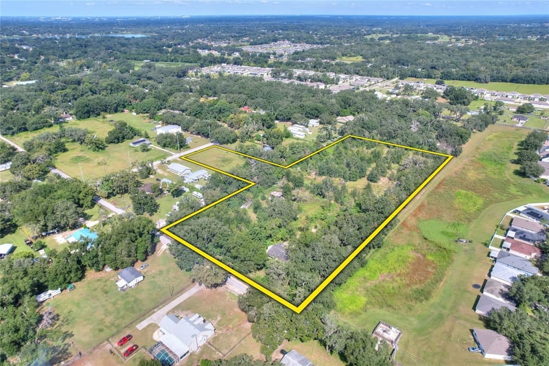 2932 Washington Rd, Valrico, FL 33594