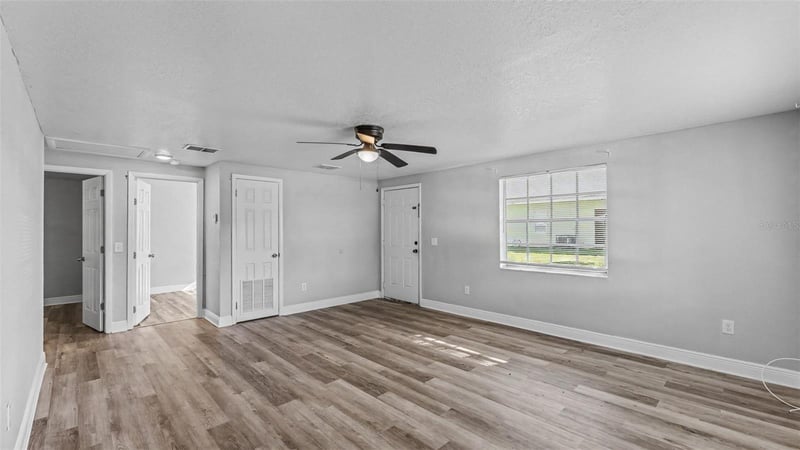 1412 E Renfro St, Plant City, FL 33563
