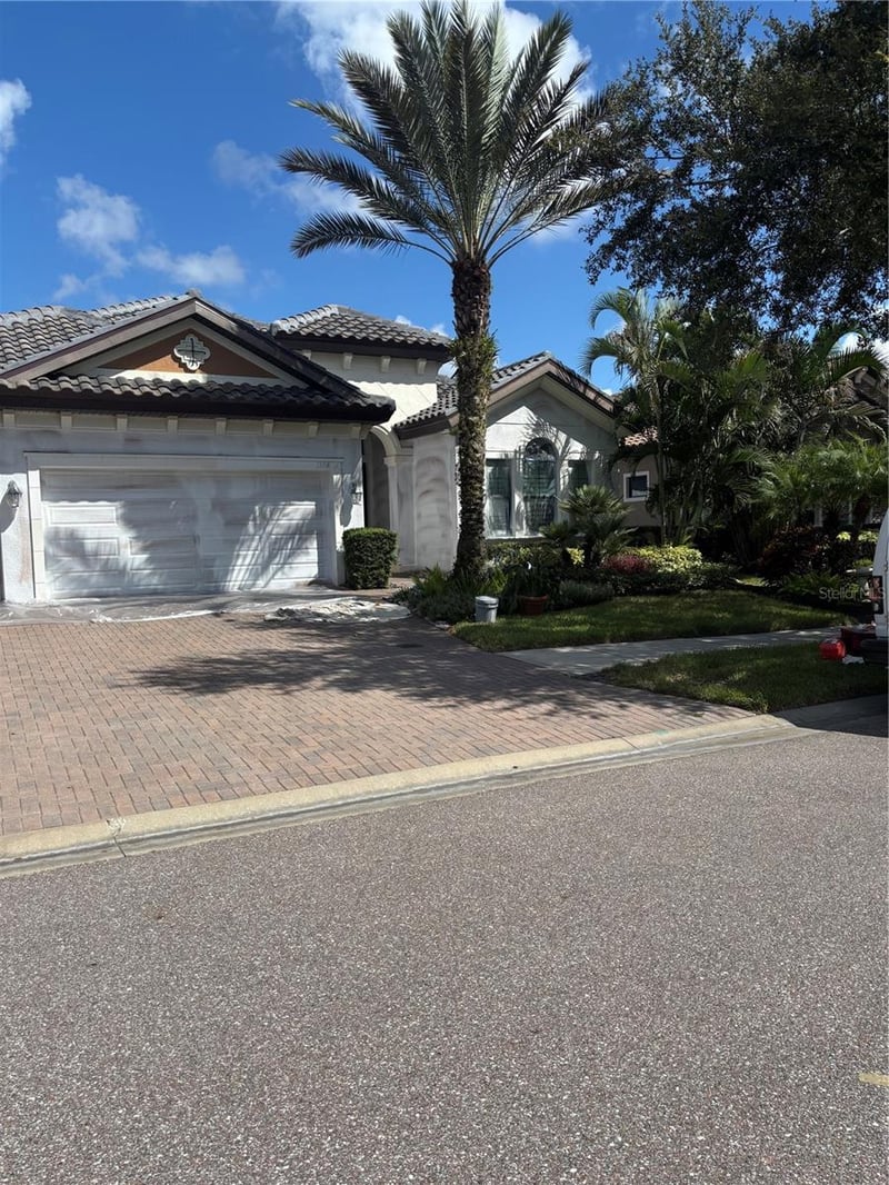 1366 Via Verdi Dr, Palm Harbor, FL 34683