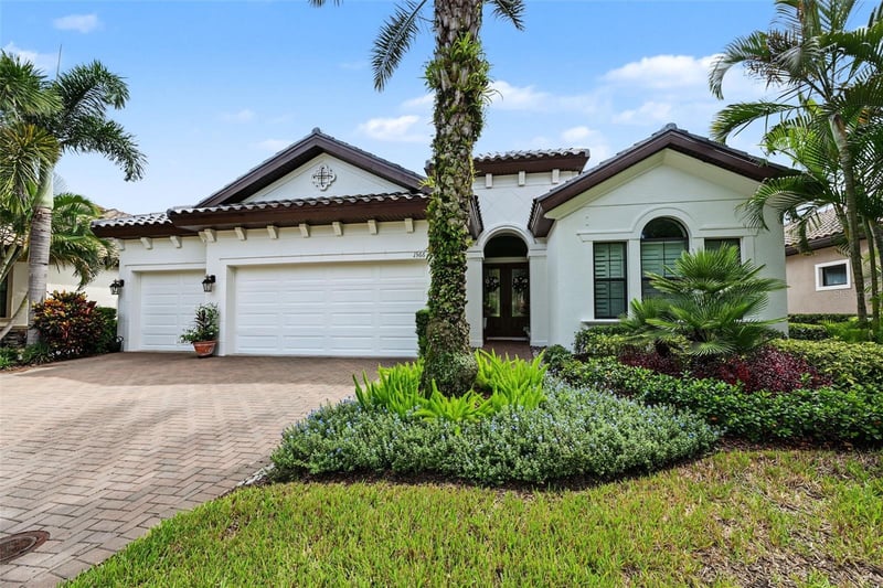 1366 Via Verdi Dr, Palm Harbor, FL 34683