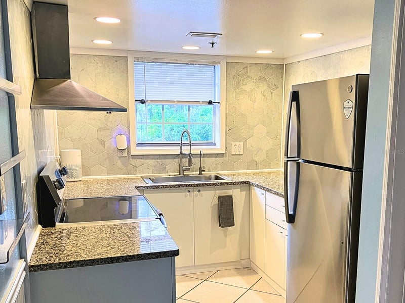 2164 Vista Del Sol Cir #523, Lutz, FL 33558