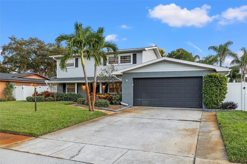 9270 119th Ave, Largo, FL 33773