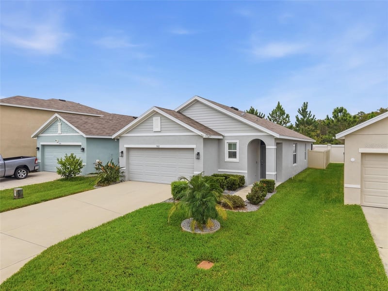 3102 Suncoast Plains Dr, Odessa, FL 33556