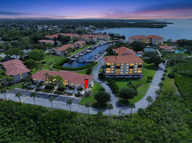 1805 Mariner Dr #55, Tarpon Springs, FL 34689