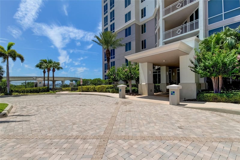 331 Cleveland St #317, Clearwater, FL 33755