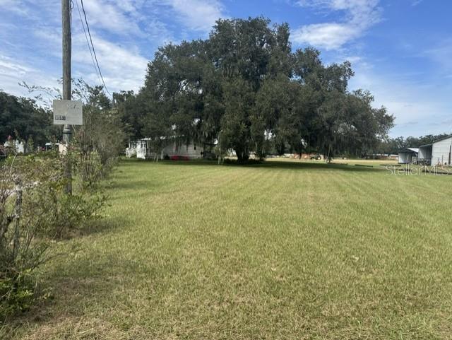 9581 Mcintosh Rd, Dover, FL 33527