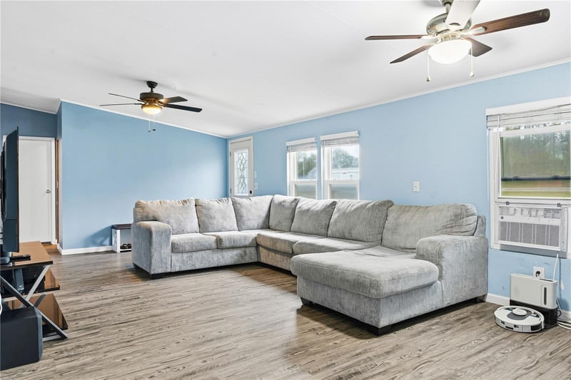 1903 Alto Ln, Lutz, FL 33558