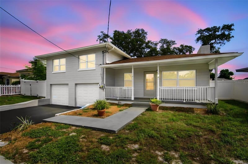 5441 113th St, Seminole, FL 33772