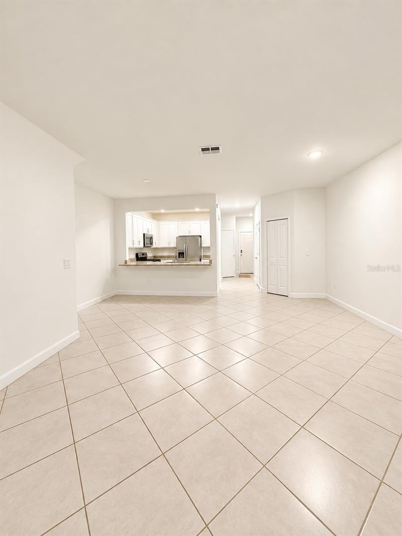 15263 Sunny Day Dr, Bradenton, FL 34211