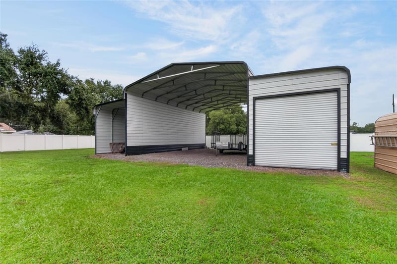 3902 Topreca Dr, Plant City, FL 33565