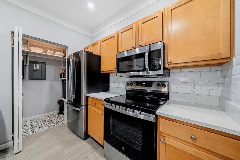 4207 S Dale Mabry Hw #10108, Tampa, FL 33611