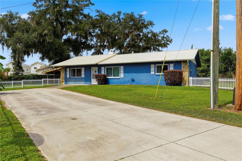 37235 Hannah Ln, Zephyrhills, FL 33542