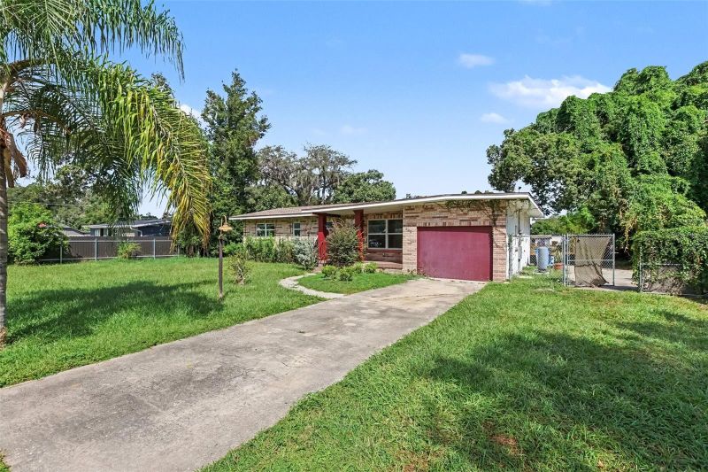 404 E Morgan St, Brandon, FL 33510