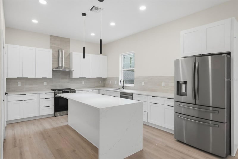 2144 5th Ave N, St Petersburg, FL 33713
