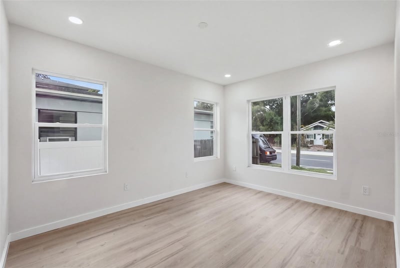 2144 5th Ave N, St Petersburg, FL 33713