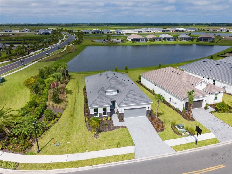 13705 Iona Ave, Palmetto, FL 34221