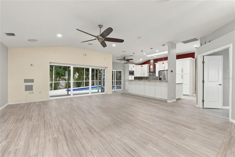 155 Lake Shore Dr E, Palm Harbor, FL 34684