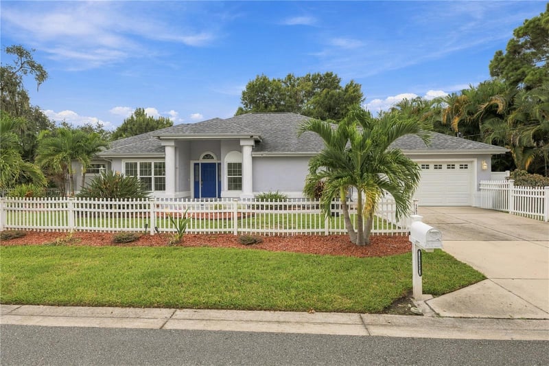 155 Lake Shore Dr E, Palm Harbor, FL 34684