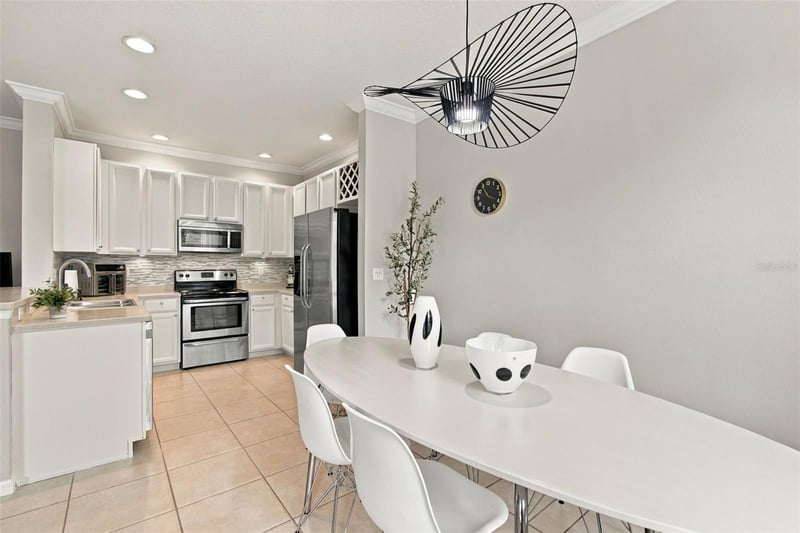 9420 Georgian Park Ln #108, Tampa, FL 33626