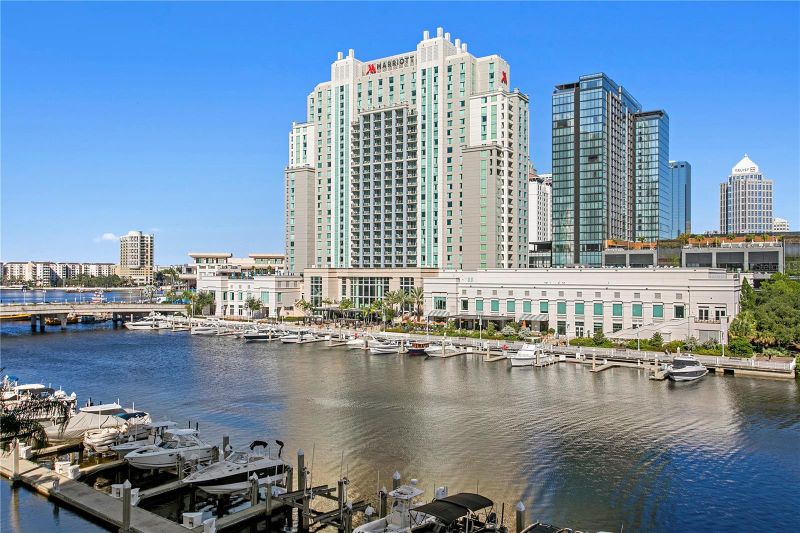 371 Channelside Walk Way #403, Tampa, FL 33602