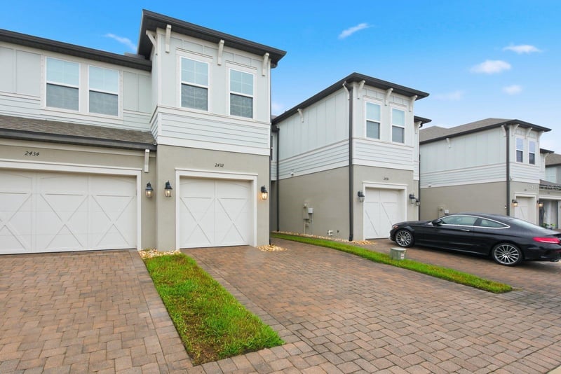 2432 Foggy Creek Cir, Clearwater, FL 33764