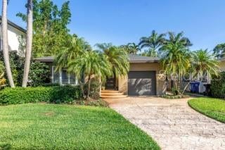 200 Lamara Way NE, St Petersburg, FL 33704