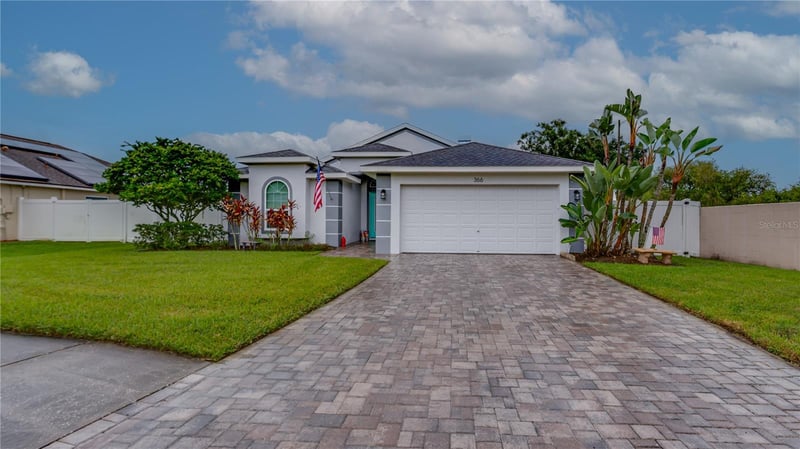 366 Rainforest Ct, Oldsmar, FL 34677