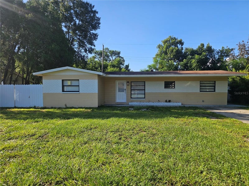 6125 Liberty Ave, Temple Terrace, FL 33617