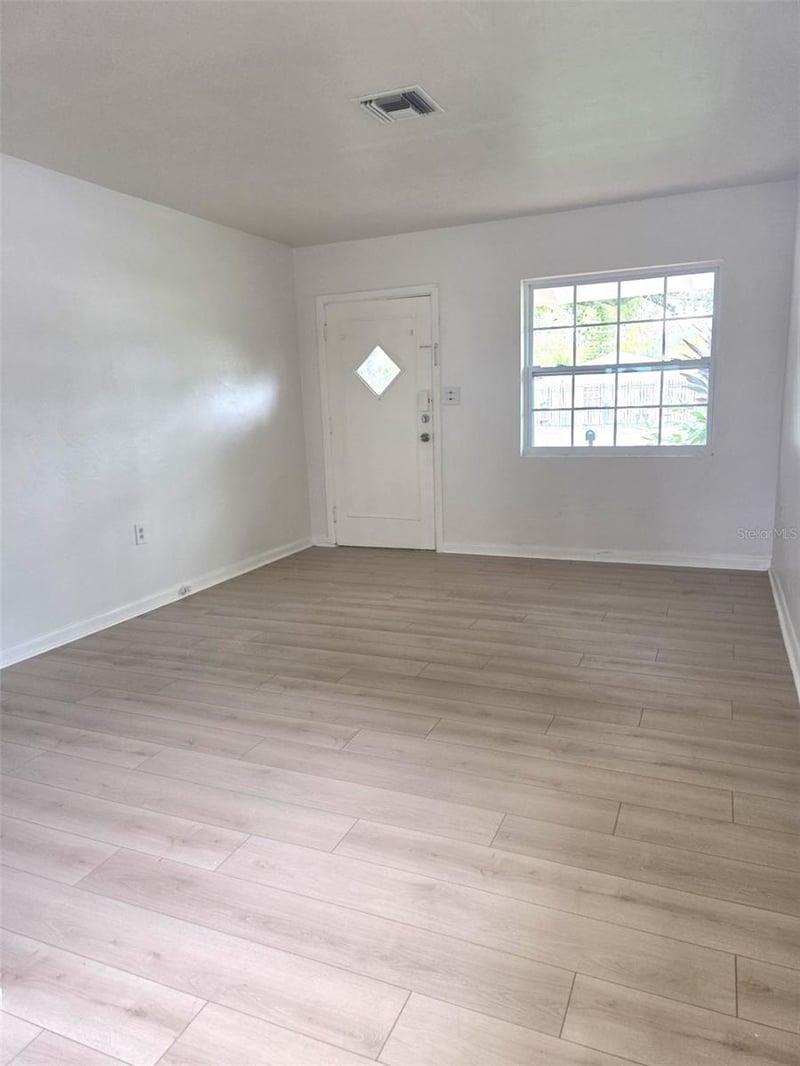 2103 N Harold Ave, Tampa, FL 33607