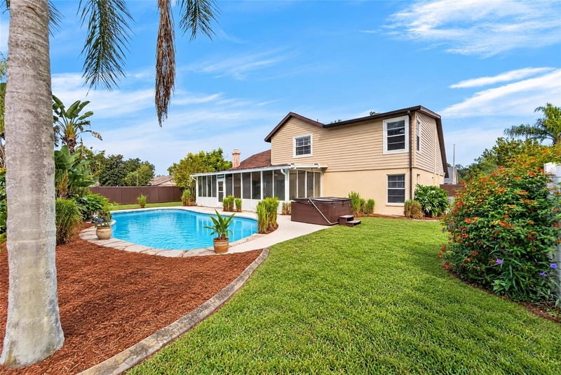 12301 Pathway Ct, Riverview, FL 33569