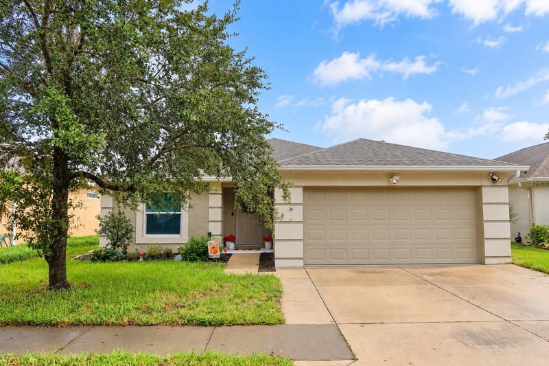 7816 Harbor Bridge Blvd, New Port Richey, FL 34654