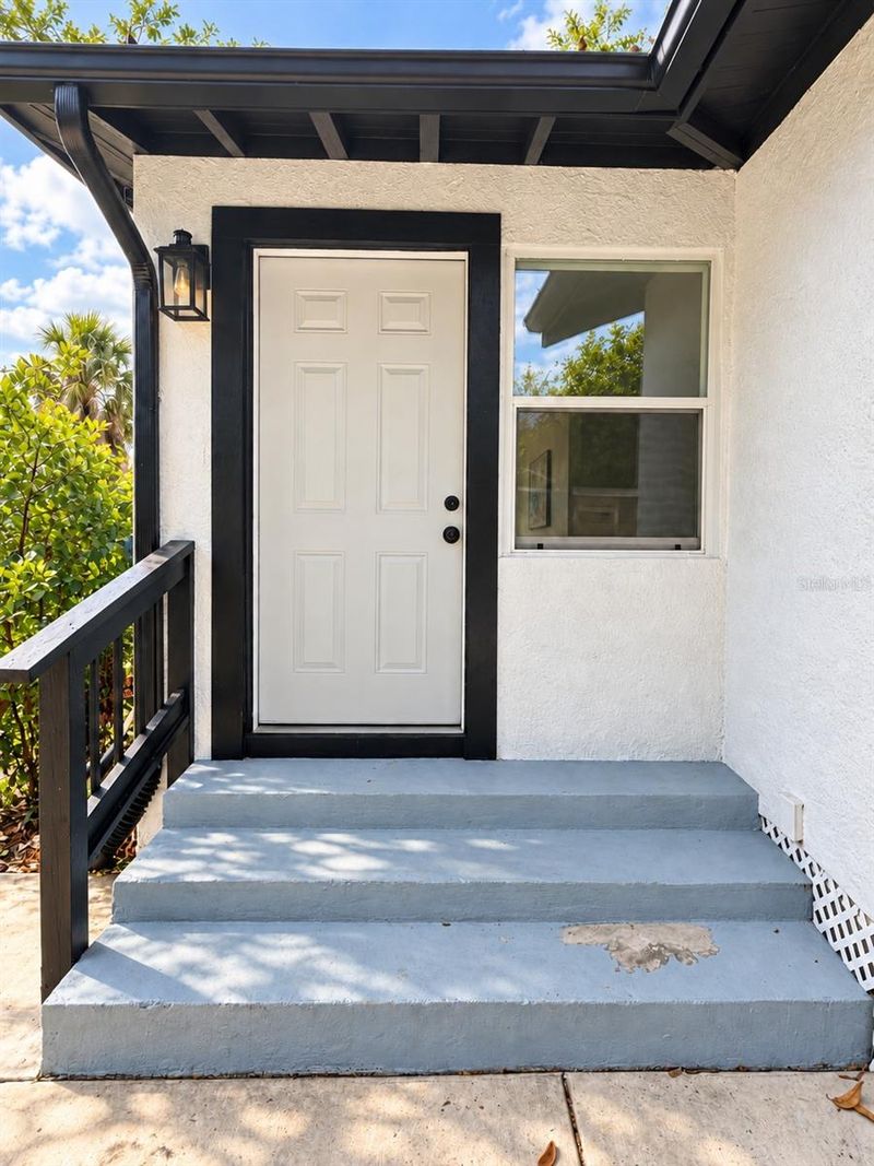 1843 Quincy St S, St Petersburg, FL 33711