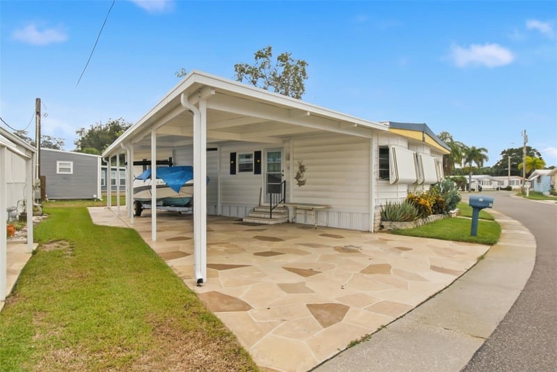 70 Schooner Dr #70, Palm Harbor, FL 34683