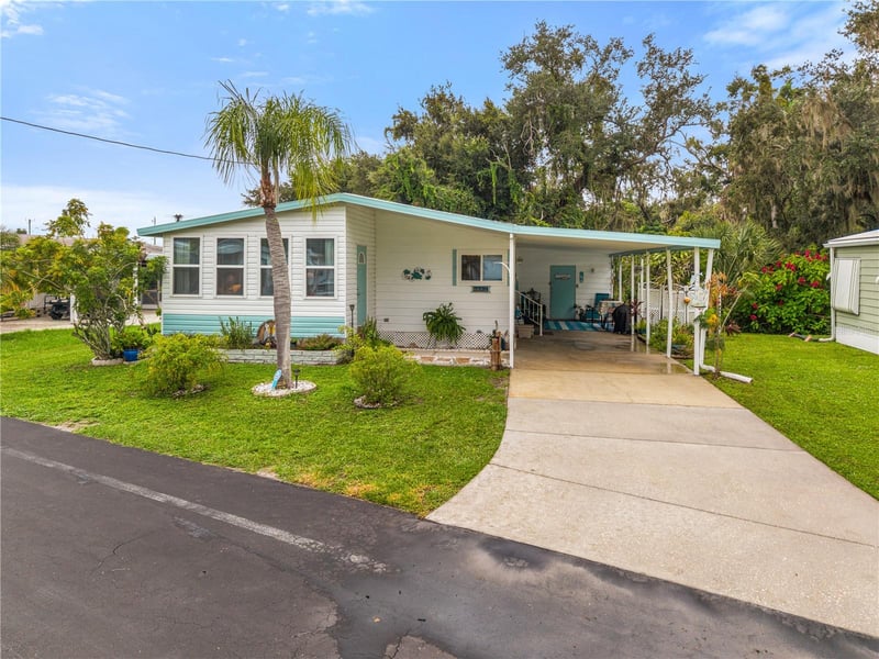 3329 Eileen Dr, Ellenton, FL 34222