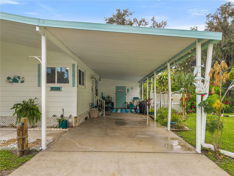 3329 Eileen Dr, Ellenton, FL 34222