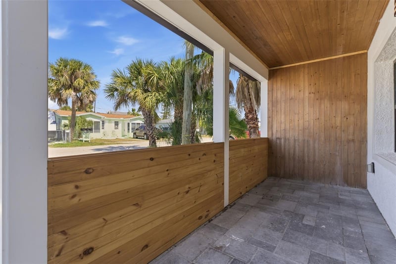 113 145 Ave E, Madeira Beach, FL 33708